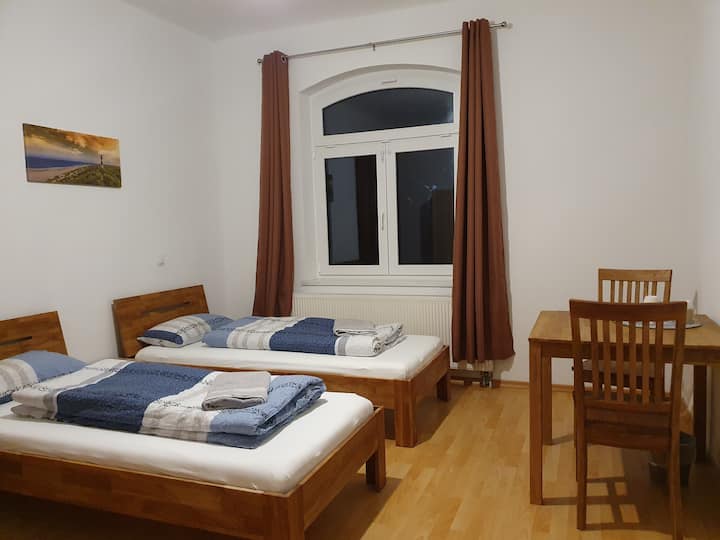 Habitación 1 en apartamento de 4 habitaciones