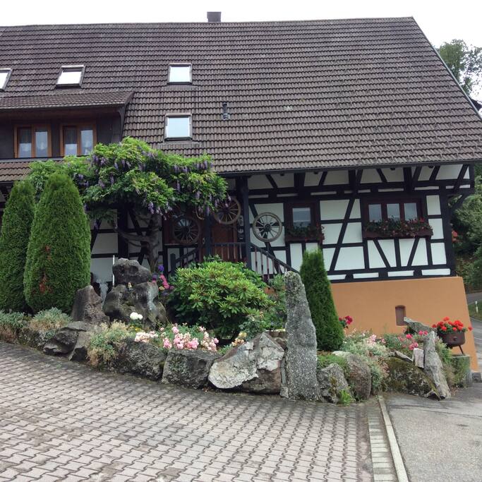Haus seitlich