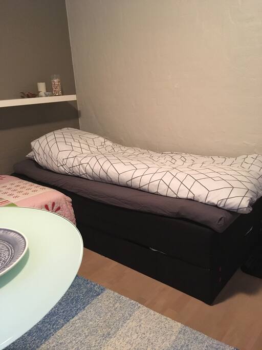 Værelse 1 / Room 1