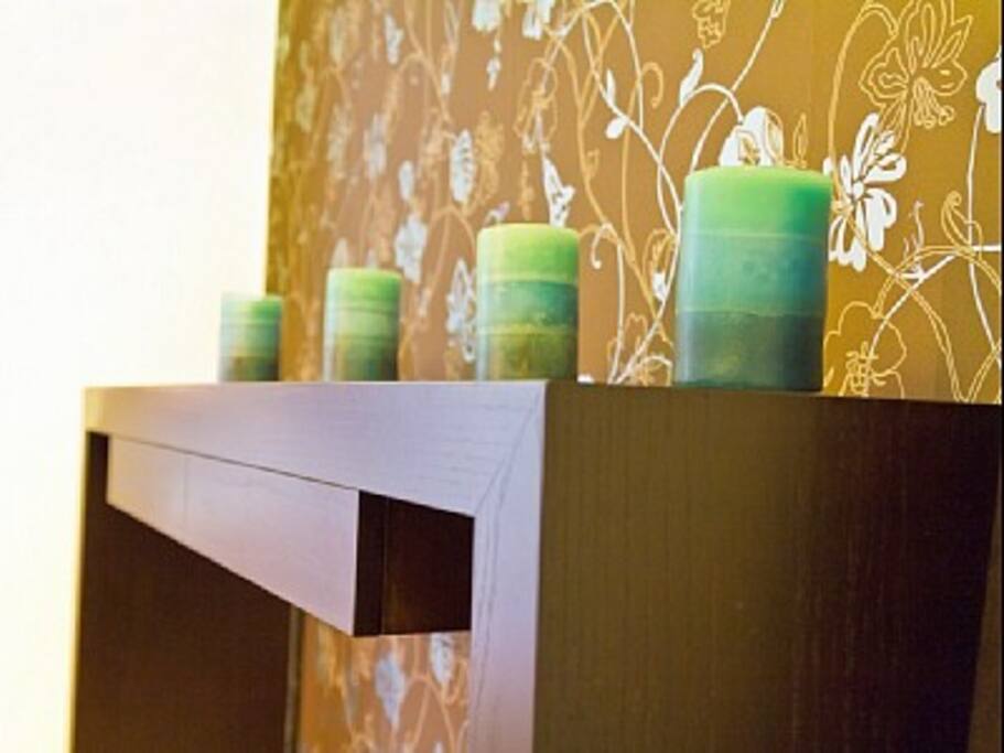 Contemporary entrance lobby
