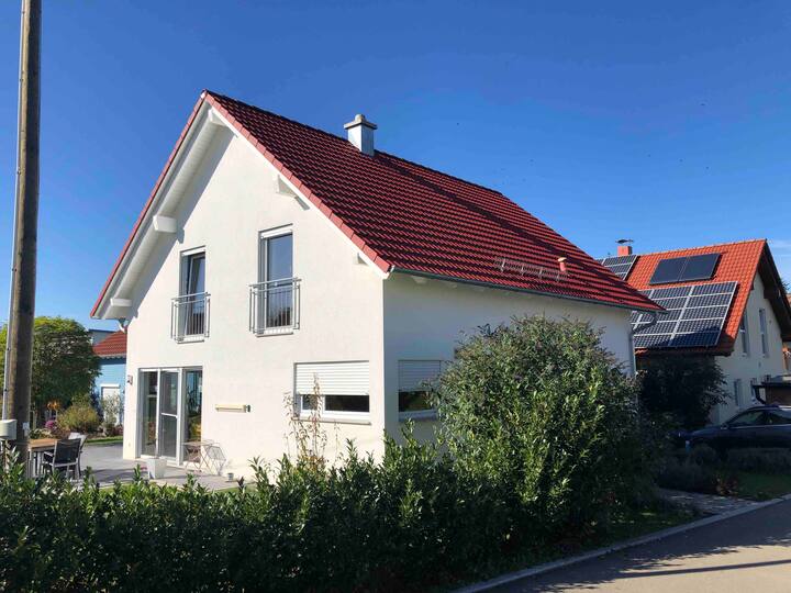 Beautiful family house with heart in the countryside (Tübingen) Airbnb