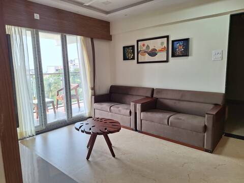 Sea Breeze -2bhk Sea View flat | Heart of the City