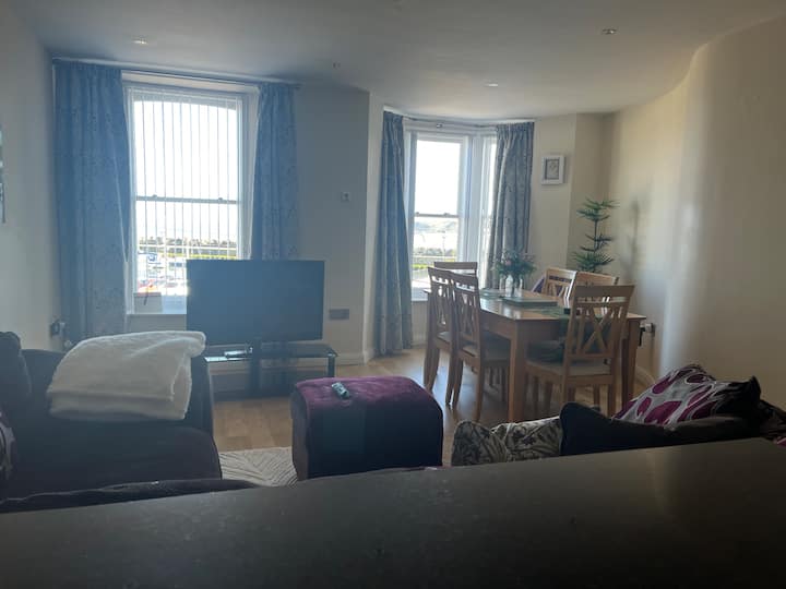 Promenade Sea View Apartment - Ballycastle