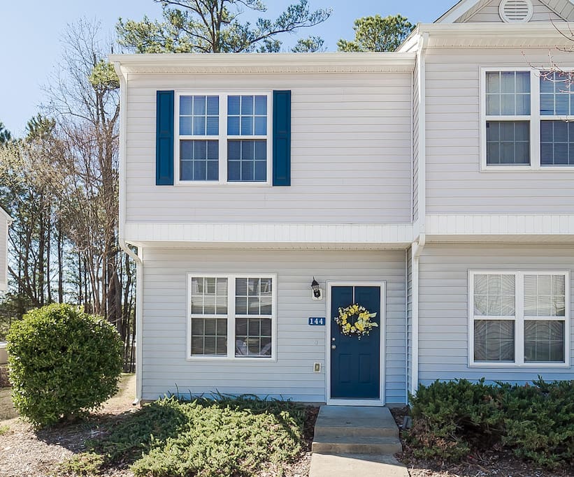End townhome ready for you