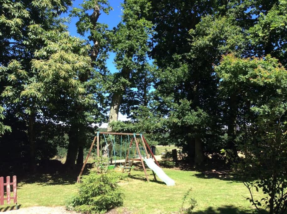 Espace de jeu pour les enfants dans notre jardin
