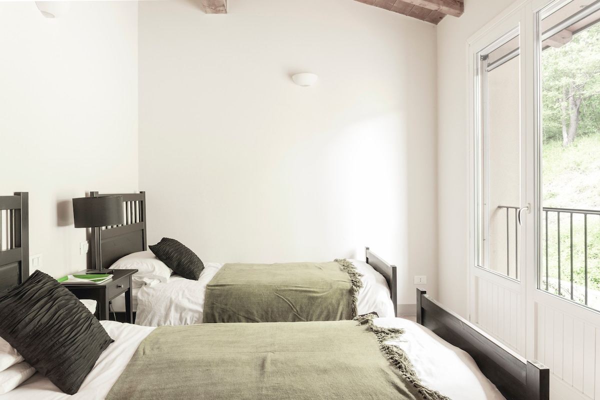 Chumba cha kulala cha 3 chenye vitanda viwili. 