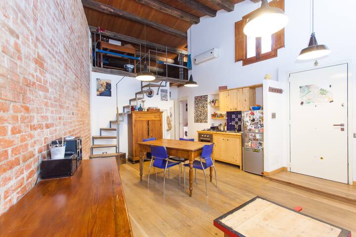 Palermo Cathedral Loft Apartment