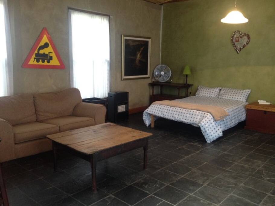 Studio style cottage with double bed.