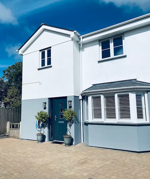 Luxury Cornish home with Hot tub, Sauna & Ice Bath