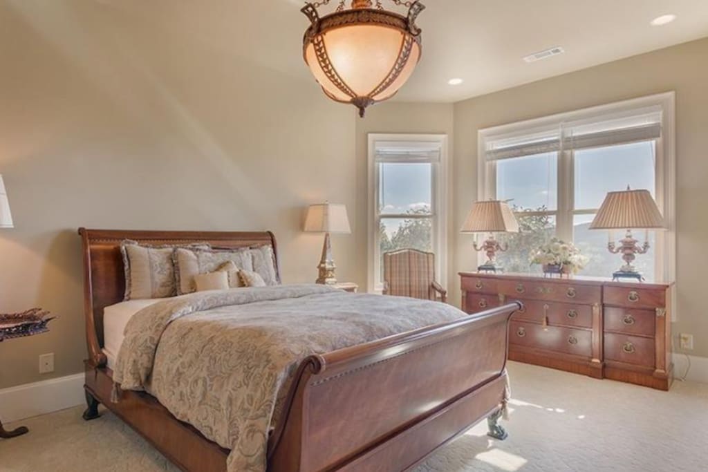 Private Bedroom