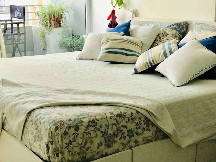 קולצ'ון 2 x 2 מטר בגובה 35 ס"מ 