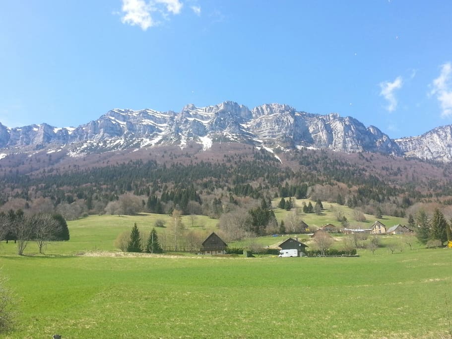 Vue de derrière la maison
