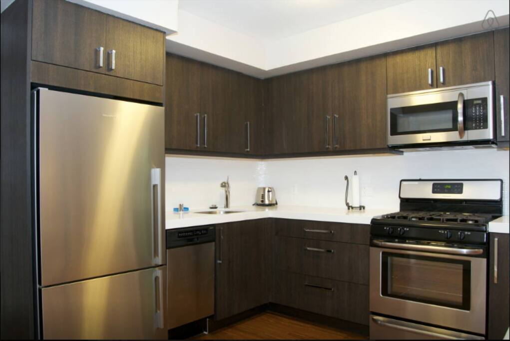 Modern, New Kitchen