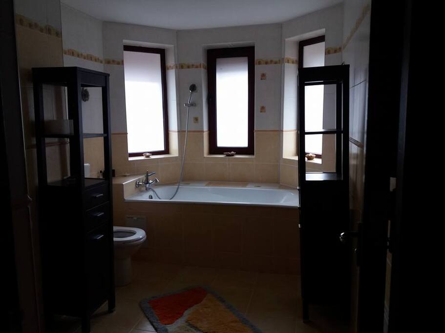 One bath tub