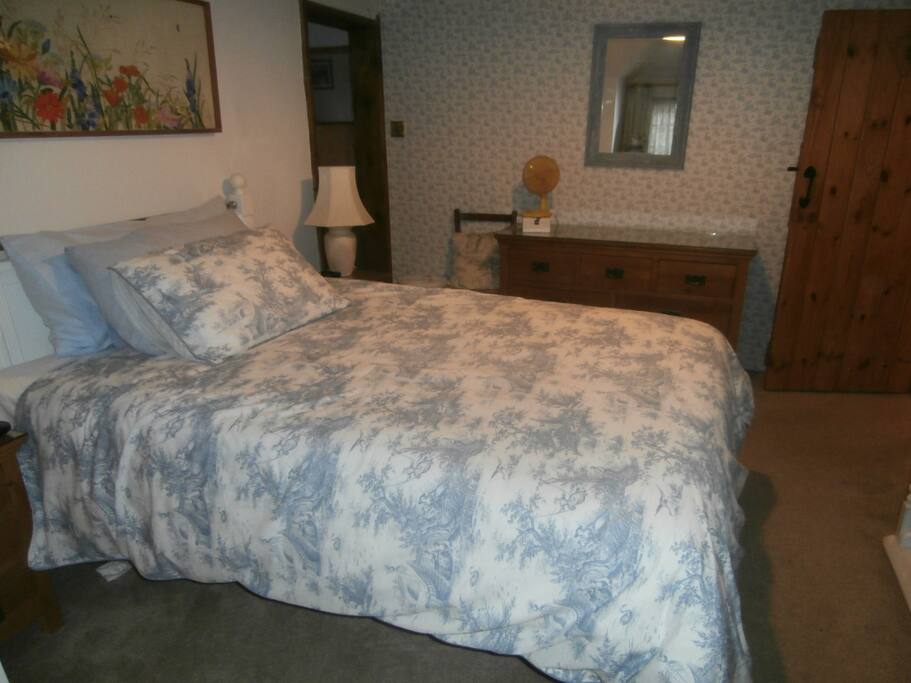 double bedroom