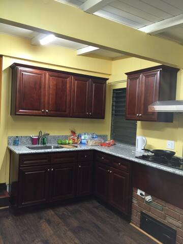 Safe and clean, with parking space gallery image 3