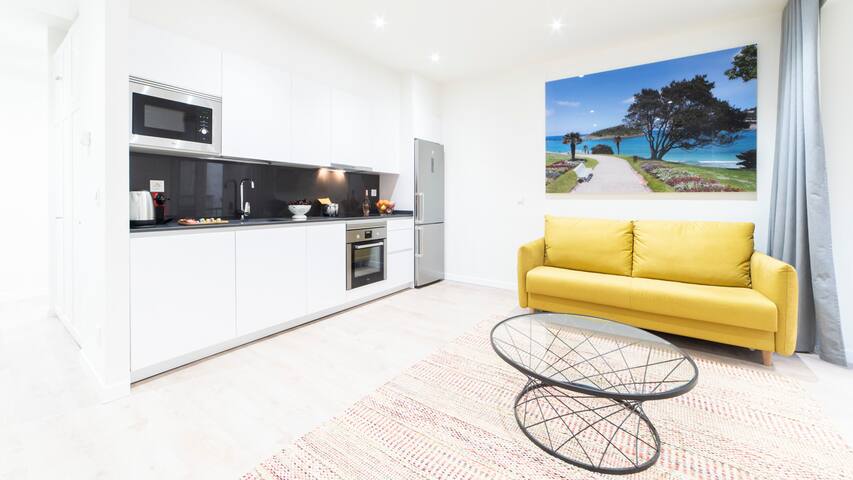 NEW AMAZING APARTMENT IN THE OLD TOWN gallery image 3