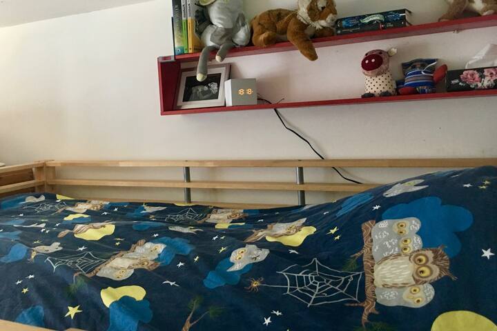 Quarto 3, Cama Loft 1,40m x 2,00m
Quarto 3, cama loft 1,40m x 2,00m