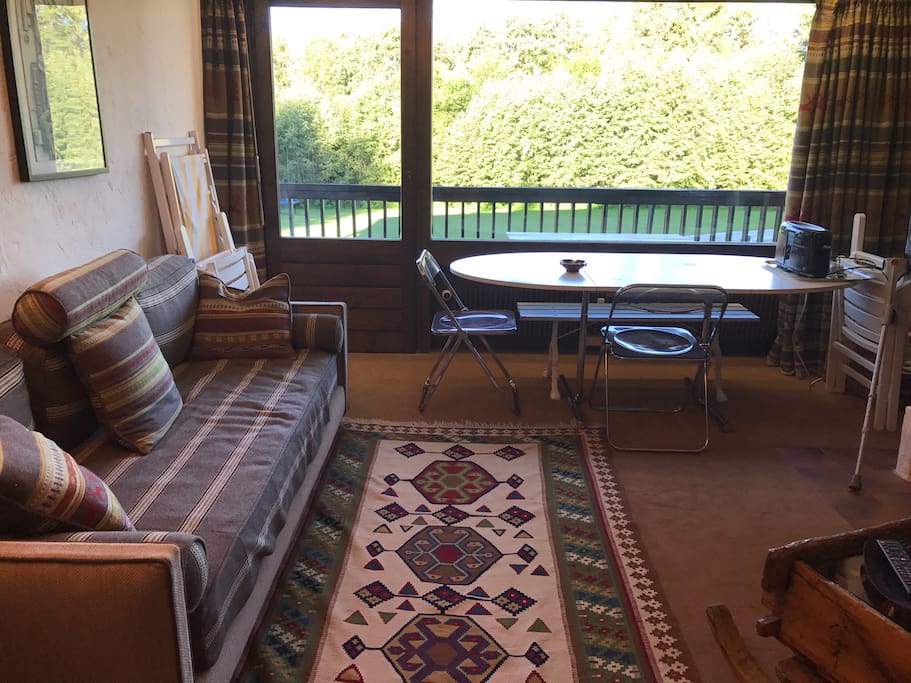 Living room - opposite view