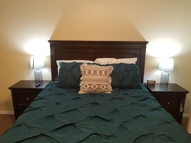 Private Apartment - Travel Workers Rejoice!