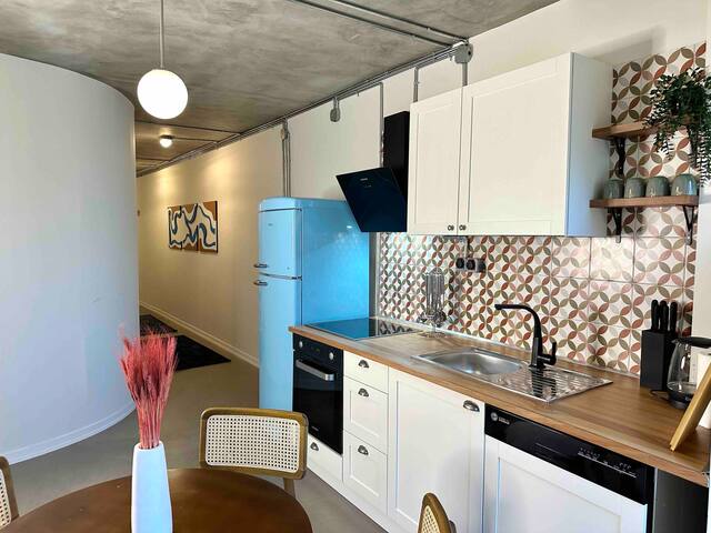 Spacious Unique Design in Cihangir