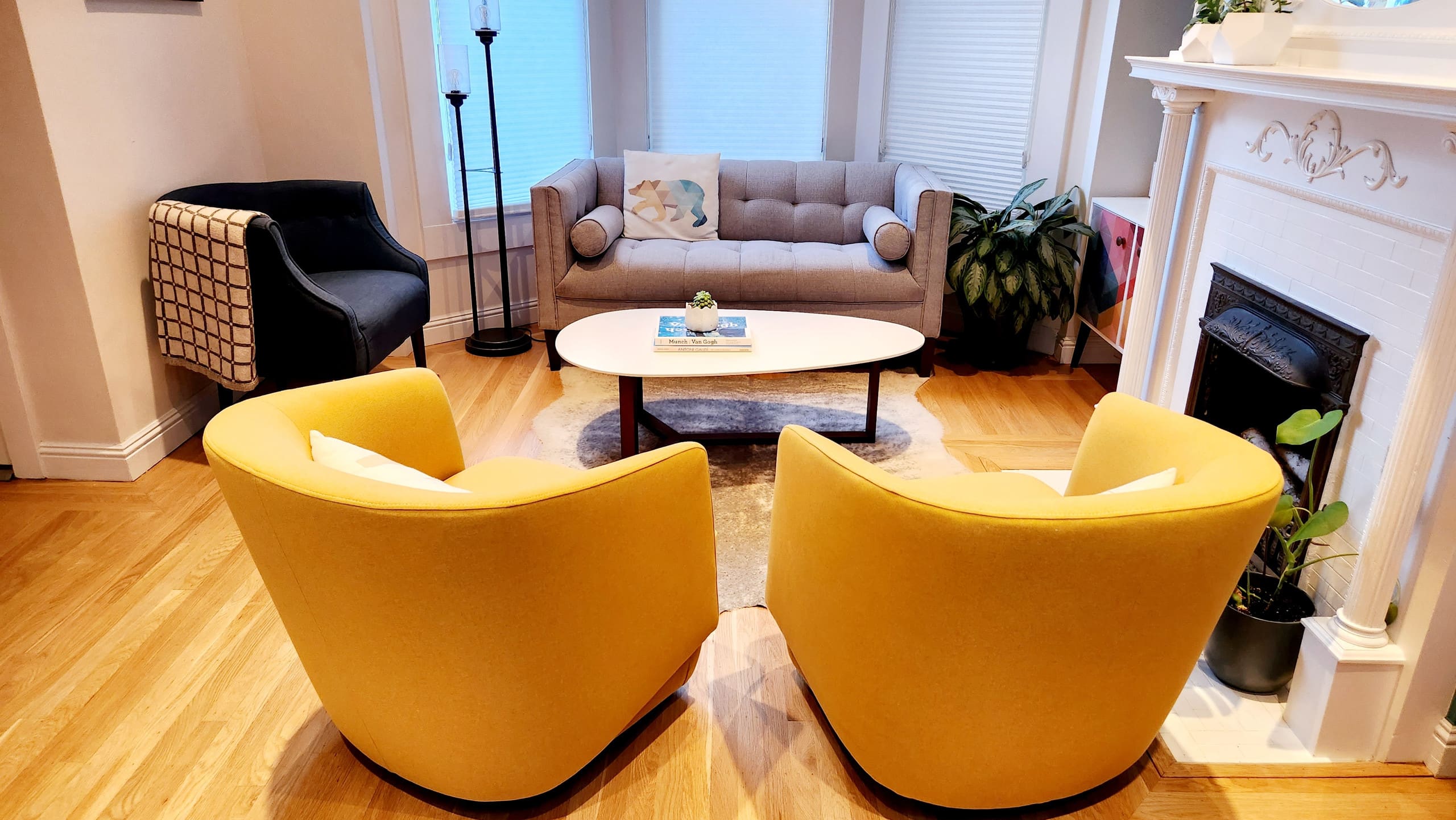 Home in San Francisco · ★4.95 · 2 bedrooms · 2 beds · 1 bath - Image 2