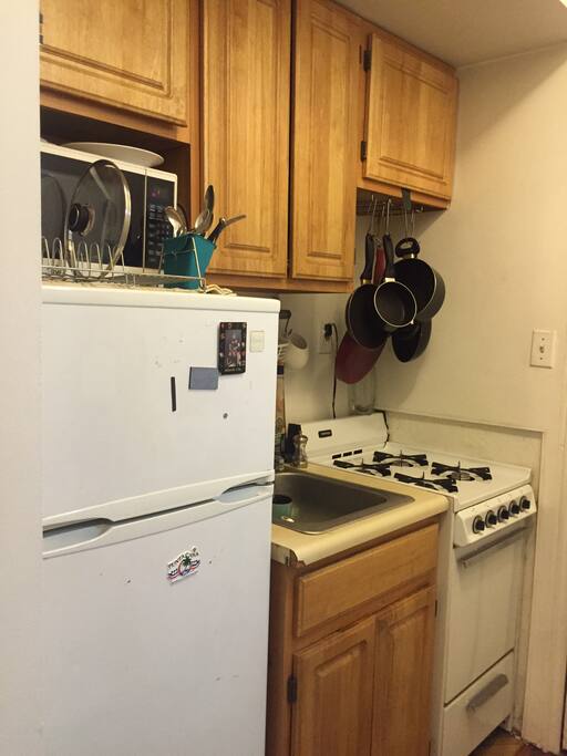 Kitchenette.