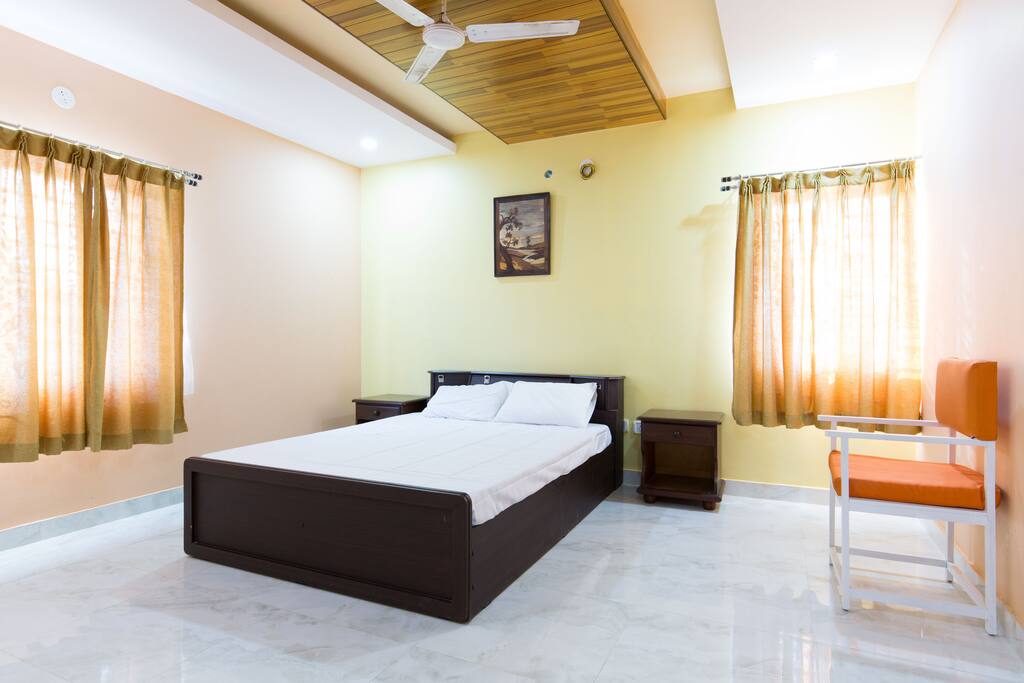 FIRST FLOOR A BEDROOM