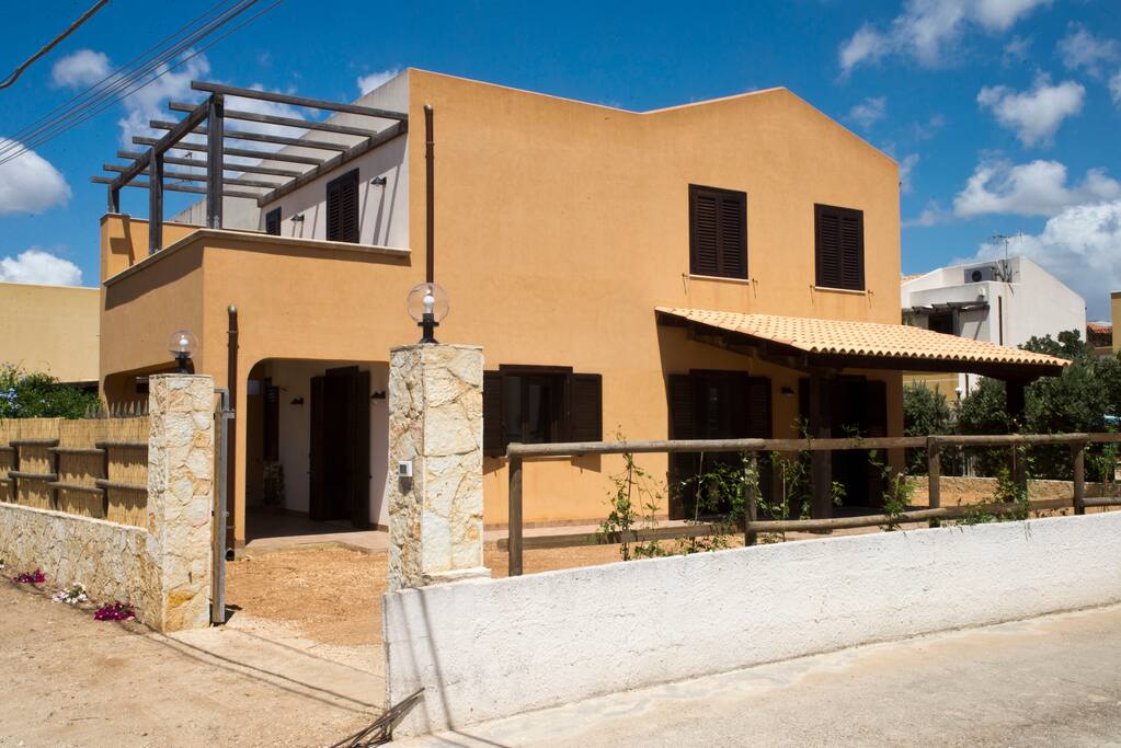 La villa dall'esterno