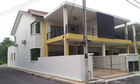 Kuala Rompin Holiday Rentals Homes Pahang Malaysia Airbnb