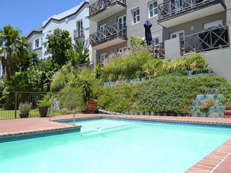 The swimming pool
& garden is for everyone to use.