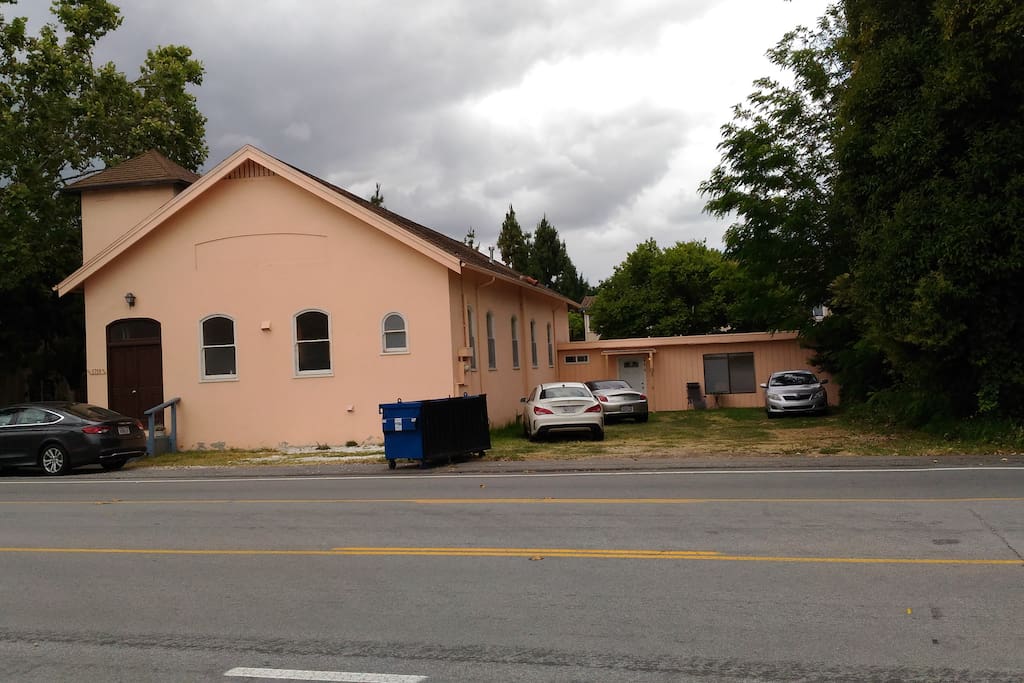 yes, it is an old church