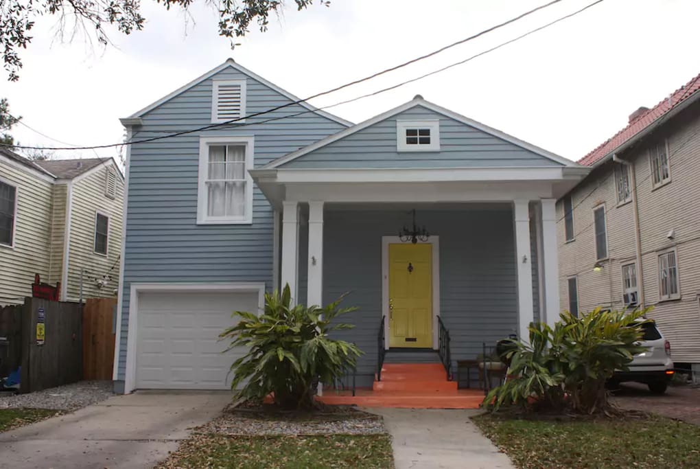 Our house sits on a beautiful oak lined street with historic homes throughout the neighborhood.