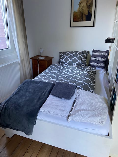 Fantastically located accommodation invites you to relax