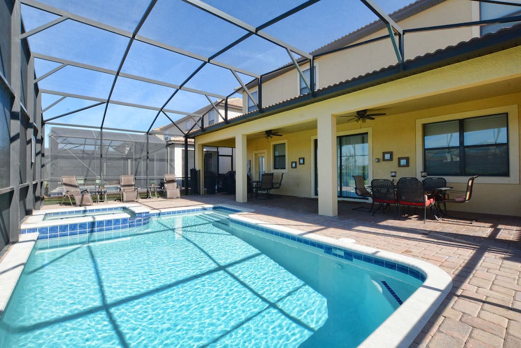 Private Screened Pool & Spa