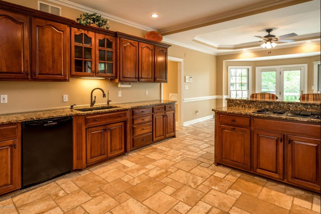Large Kitchen