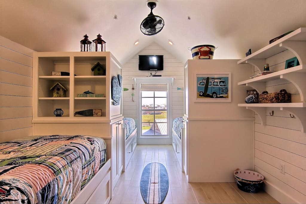 Latitude Adjustment TC 3305-Bunk room