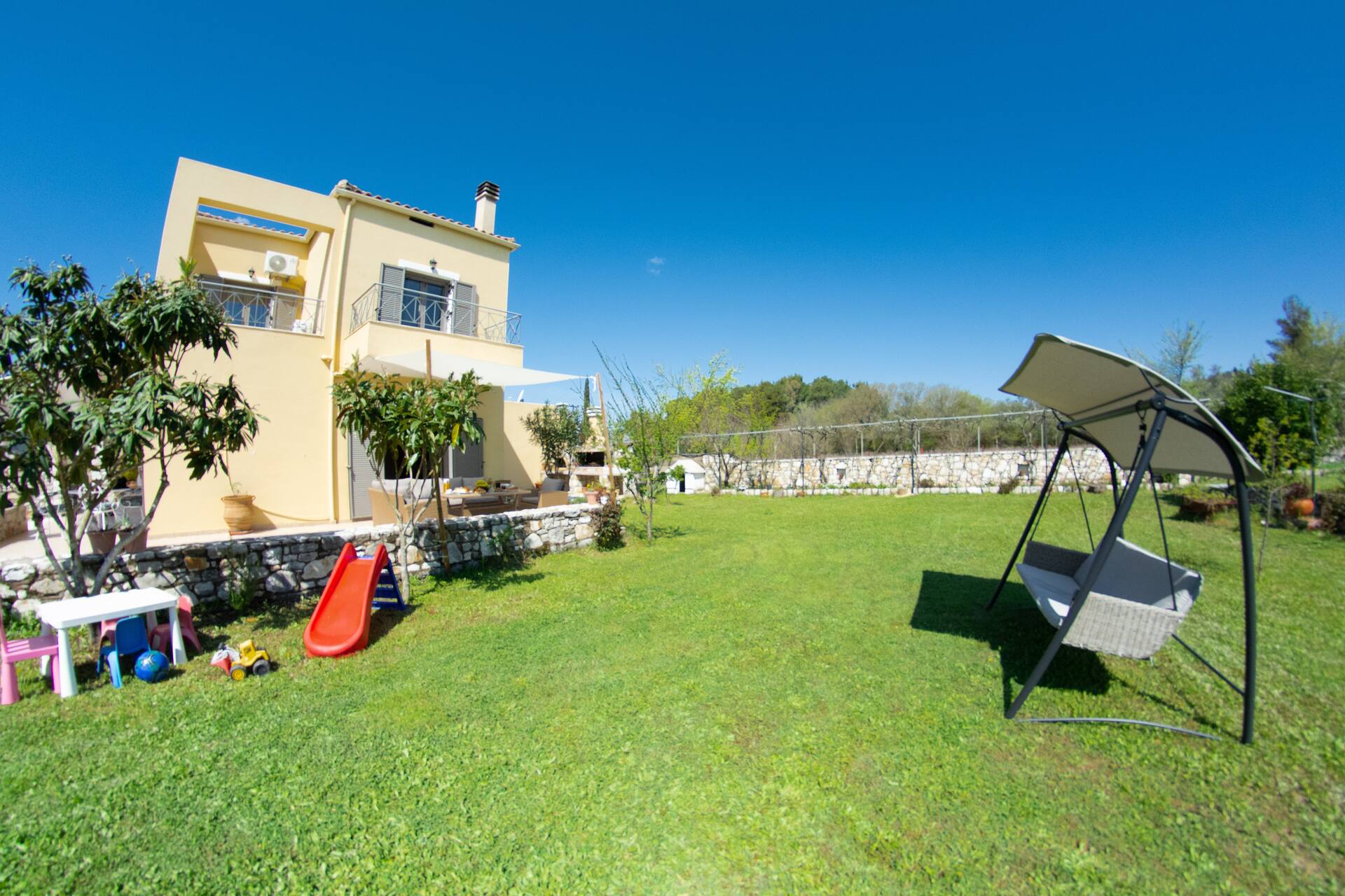 Giannakis Villa — photo 3