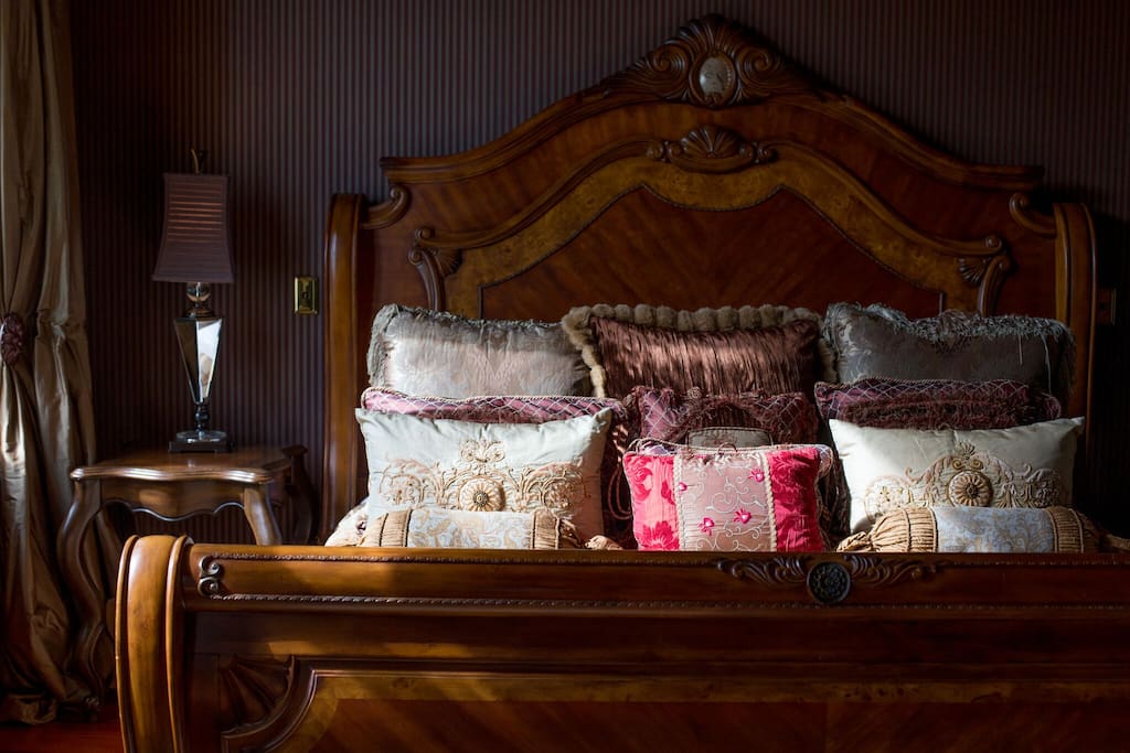 Orton Room Bed