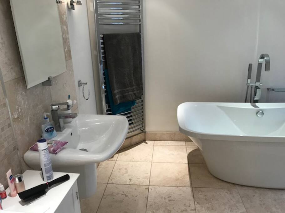 Ensuite bathroom
