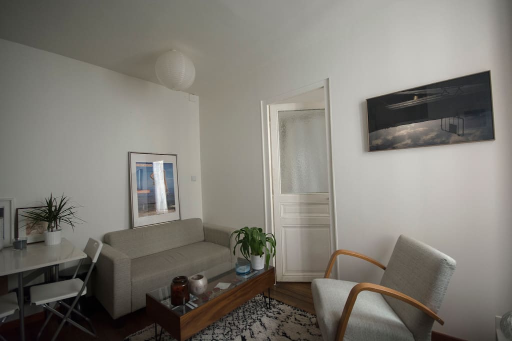 salon donnant sur la cour