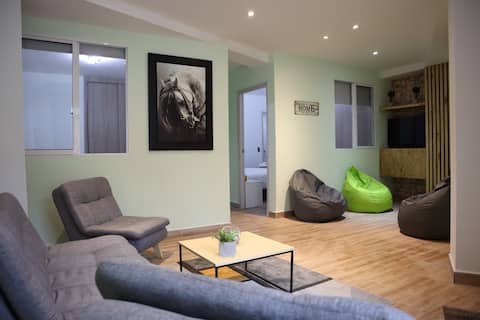 Spacious and cozy apartment!