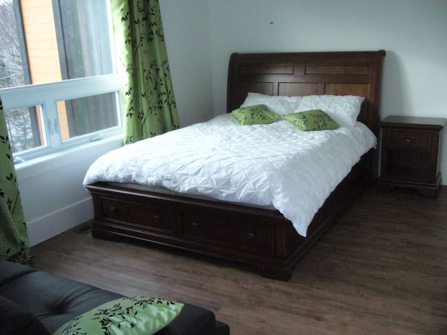 Condo (3 bedrooms) near StSauveur Apartments for Rent in Morin