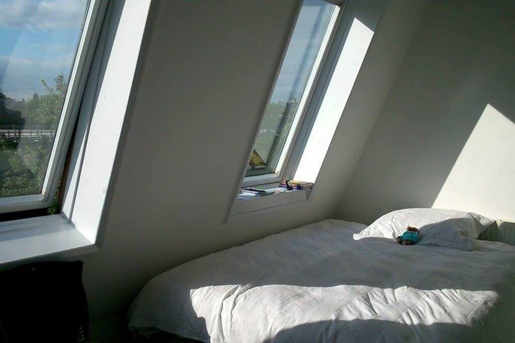 Comfortable, good quality bed.
