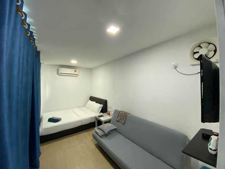 Le Thu House Cabin Container - Kuala Sungai Baru