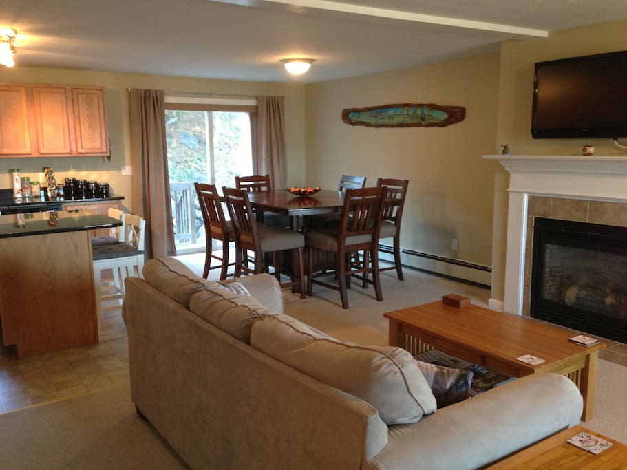 Spacious living area with grand dining table