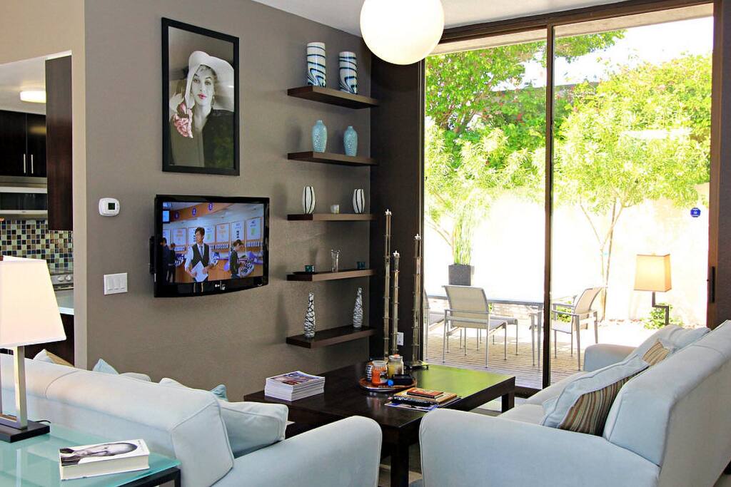 Historic Racquet Club Condo