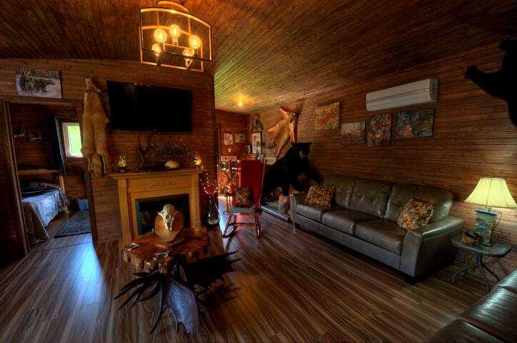 Robertville Lodge located on the Millstream River gallery image 4