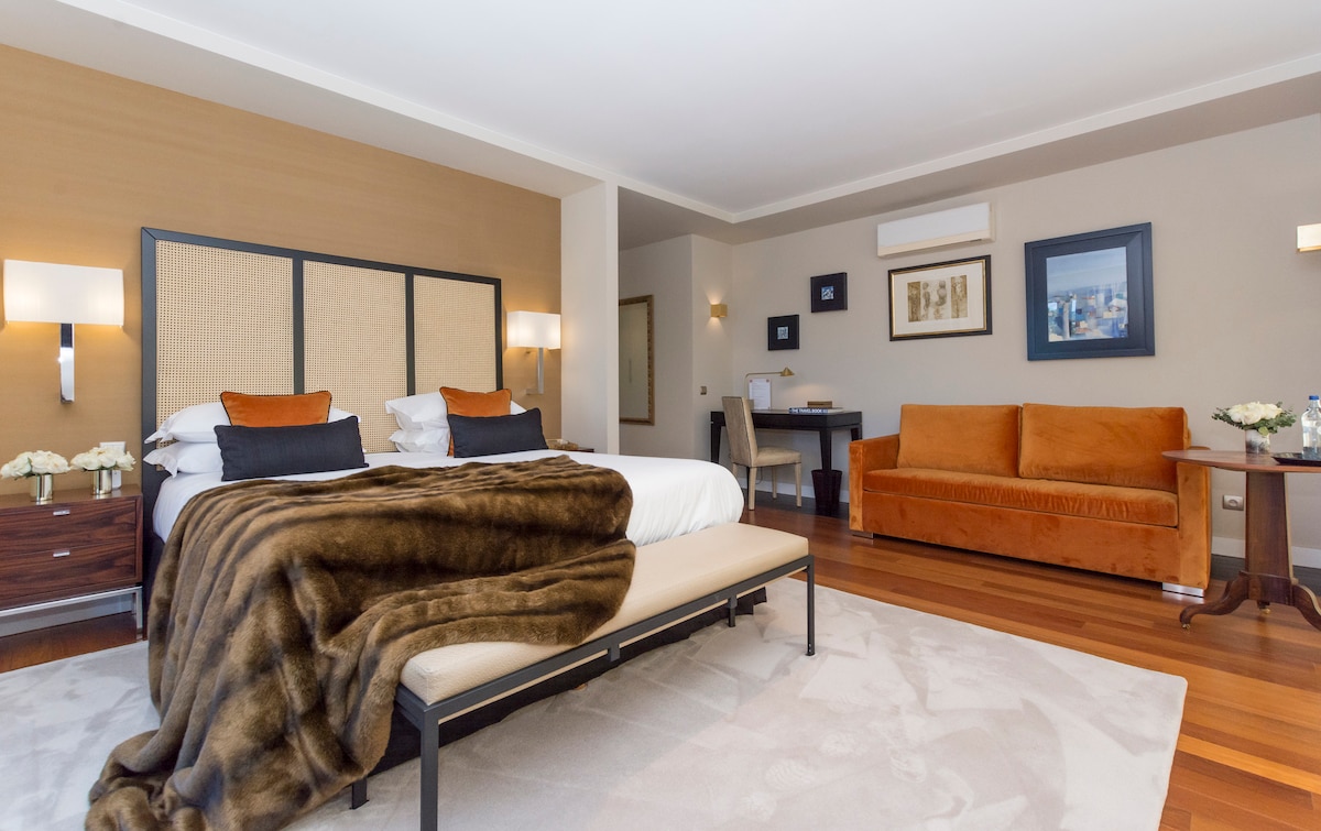 סוויטה כתומה.