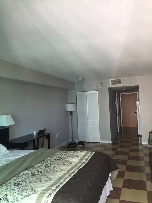 Excellent space for the floor mattress and a walkway